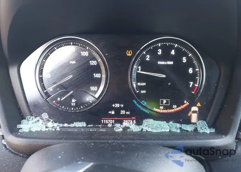 2018 BMW X1 xDrive28I z USA, uszkodzony, nr VIN WBXHT3C38J5L29778